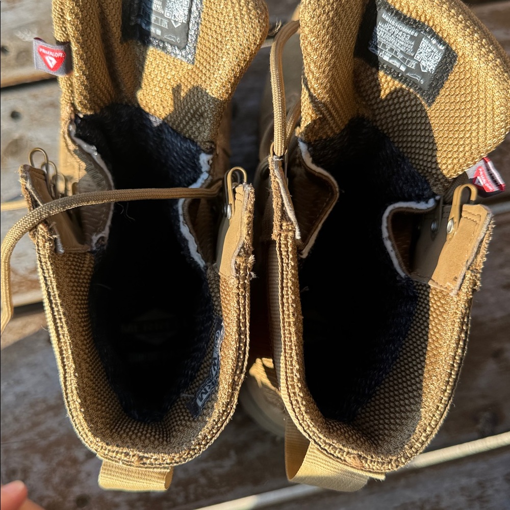 Merrell Boots - Picture 6 of 7